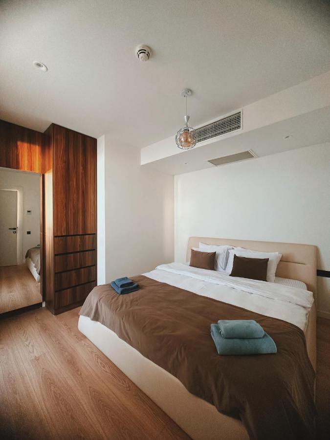 Apartment Prestigio Sea View *