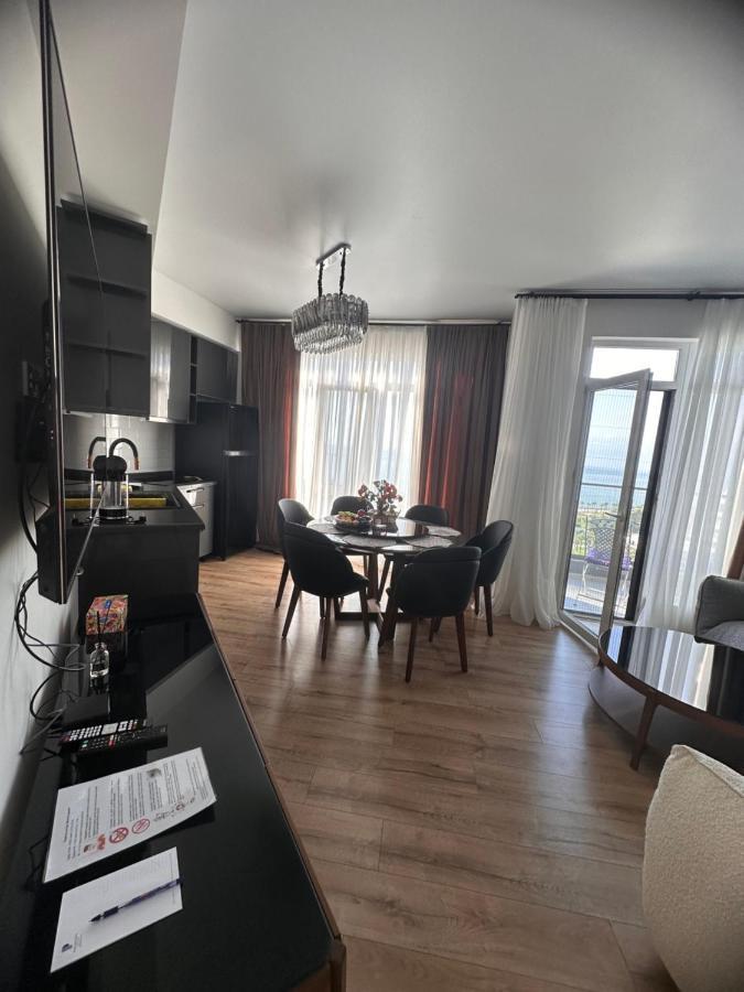 Prestigio Sea View Apartment *