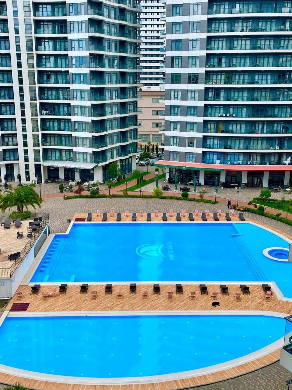 Prestigio Sea View Apartment